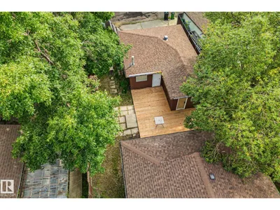5111 40 AV NW photo 43