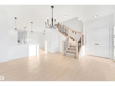1519 211 Street NW photo 7