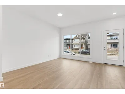 1617 210A ST NW photo 4