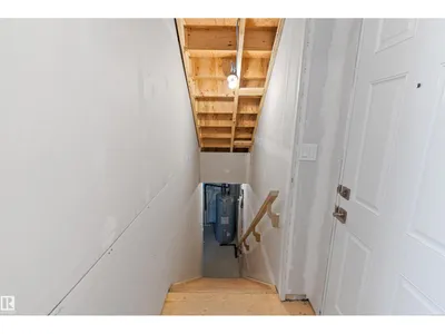 1617 210A ST NW photo 33