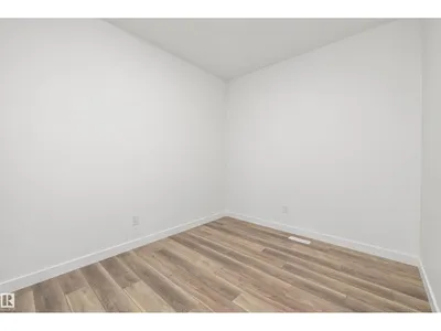 21168 22 AV NW photo 22