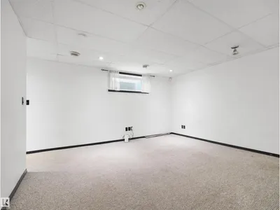 4808 34 Ave photo 46