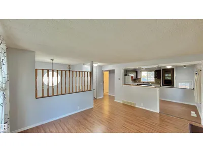 3520 17B AV NW photo 11