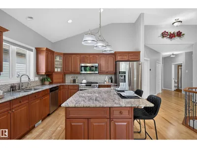 #20 18343 LESSARD RD NW photo 27