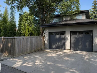 8927 120 ST NW photo 47