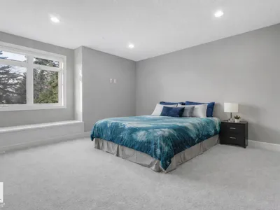 8927 120 ST NW photo 31