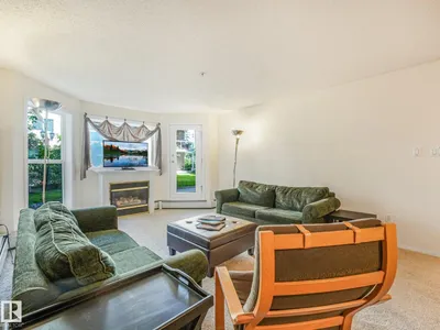 #114 10511 42 AV NW photo 18
