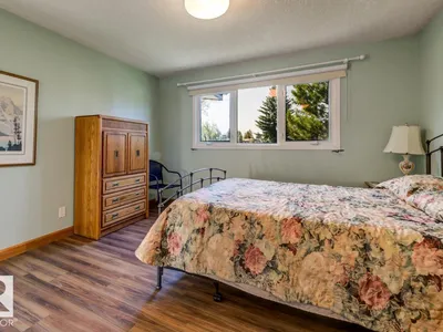3803 108 ST NW photo 23