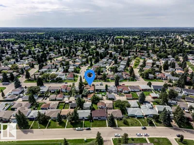 3803 108 ST NW photo 64