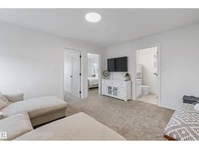 110 EDGEFIELD WY photo 33