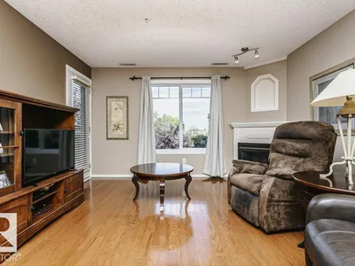 #318 78A MCKENNEY AV photo 22