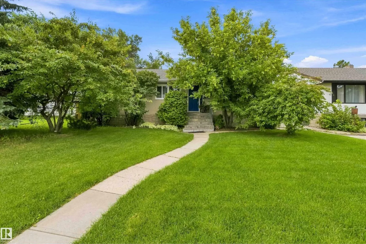 11840 ST ALBERT TR NW exterior