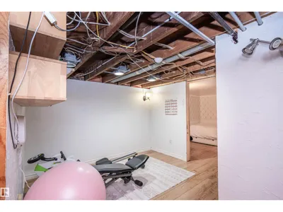 11506 94 ST NW photo 19