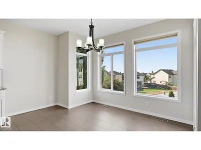 1832 56 ST SW photo 11