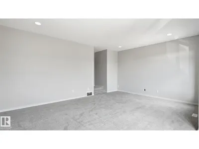 1832 56 ST SW photo 31