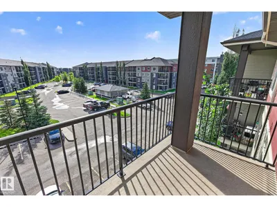 #417 12045 22 AV SW photo 29