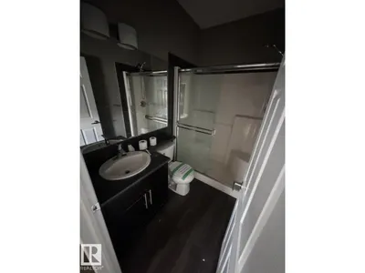 #21 6520 2 AV SW photo 8