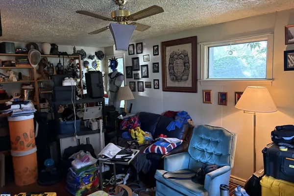 12044 64 ST NW photo 3