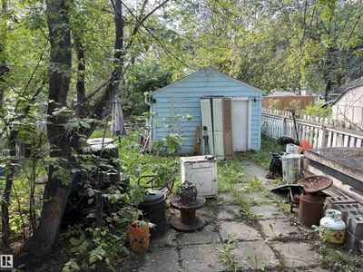 12044 64 ST NW photo 9