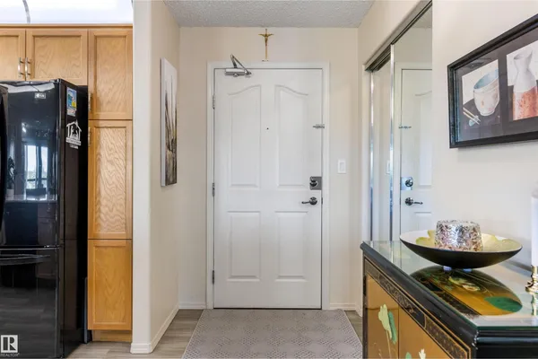 #233 279 SUDER GREENS DR NW photo 3