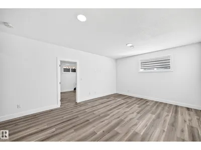 3101 SOLEIL BV photo 71