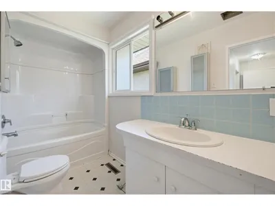 10423 64 AV NW photo 13