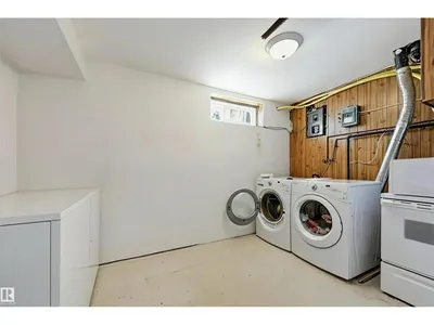 10423 64 AV NW photo 21