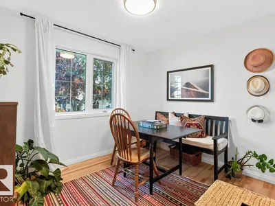 9047 52 ST NW photo 22
