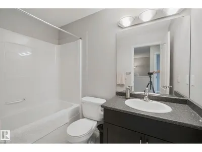 735 176 ST SW photo 25