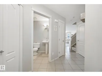 735 176 ST SW photo 43