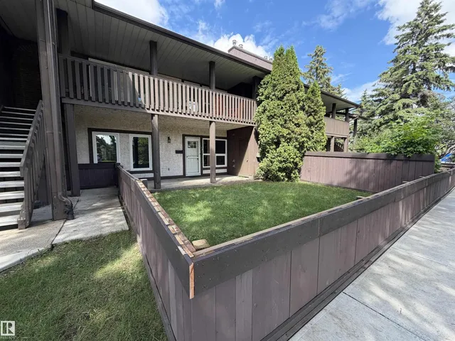 164 SURREY GARDENS NW, Edmonton