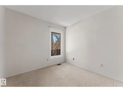 164 SURREY GARDENS NW photo 20