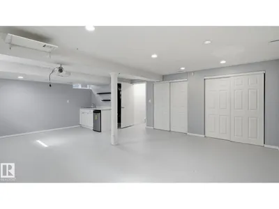 9216 93 ST photo 35