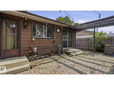 9216 93 ST photo 40