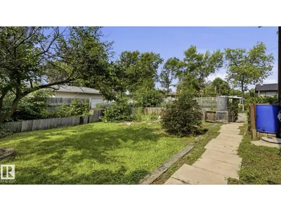 9216 93 ST photo 45