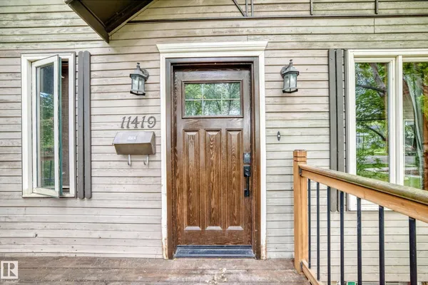 11419 126 ST NW photo 3