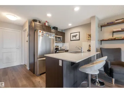 #246 1818 RUTHERFORD RD SW photo 4
