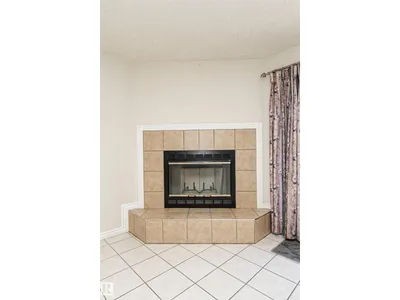 12241 93 ST NW photo 22