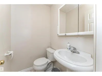 12241 93 ST NW photo 23
