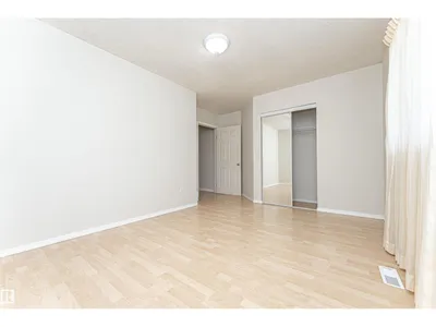 12241 93 ST NW photo 40
