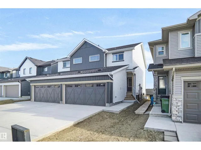 8901 Carson WY SW, Edmonton