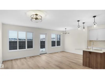 8901 Carson WY SW photo 5