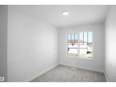 1928 210 ST NW photo 32