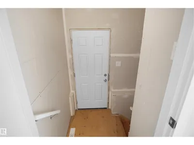 1928 210 ST NW photo 35