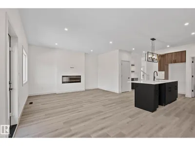 144 Royal Street photo 9