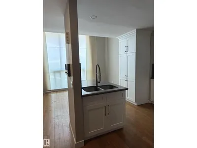 10344A 121 ST NW photo 12