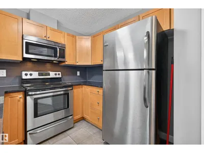#311 3719 WHITELAW LN NW photo 7