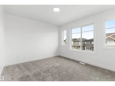 6265 175A AV NW photo 29