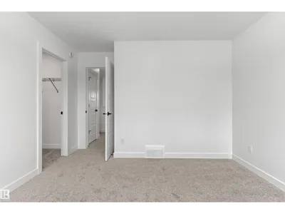 6265 175A AV NW photo 34
