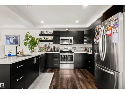 15713 102 AV NW photo 14